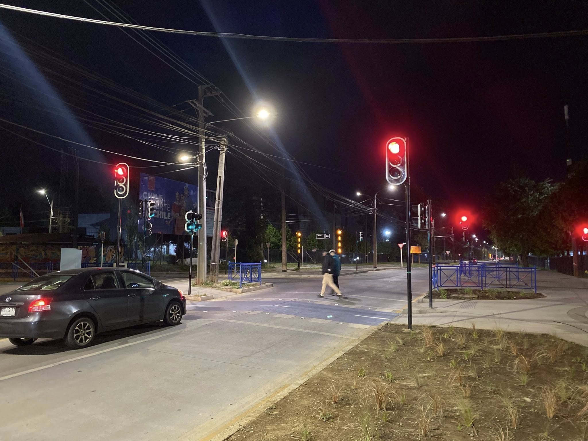 PRUEBA DE SEMÁFOROS EN CRUCE DE SIMON BOLÍVAR / IMPERIAL (SECTOR UFRO)