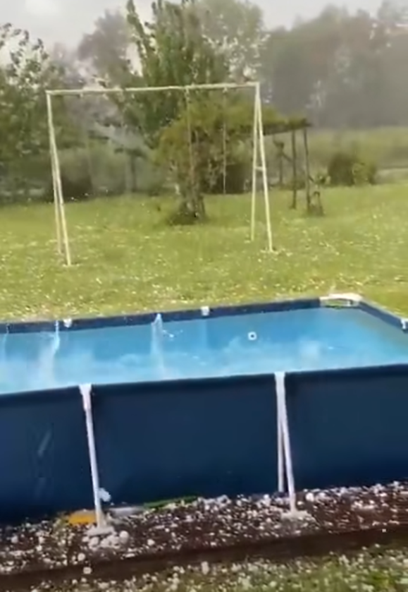 CAÍDA DE GRANIZOS GIGANTES EN LONCOCHE Y CAMINO A MELIPEUCO SECTOR VILLA GARCÍA