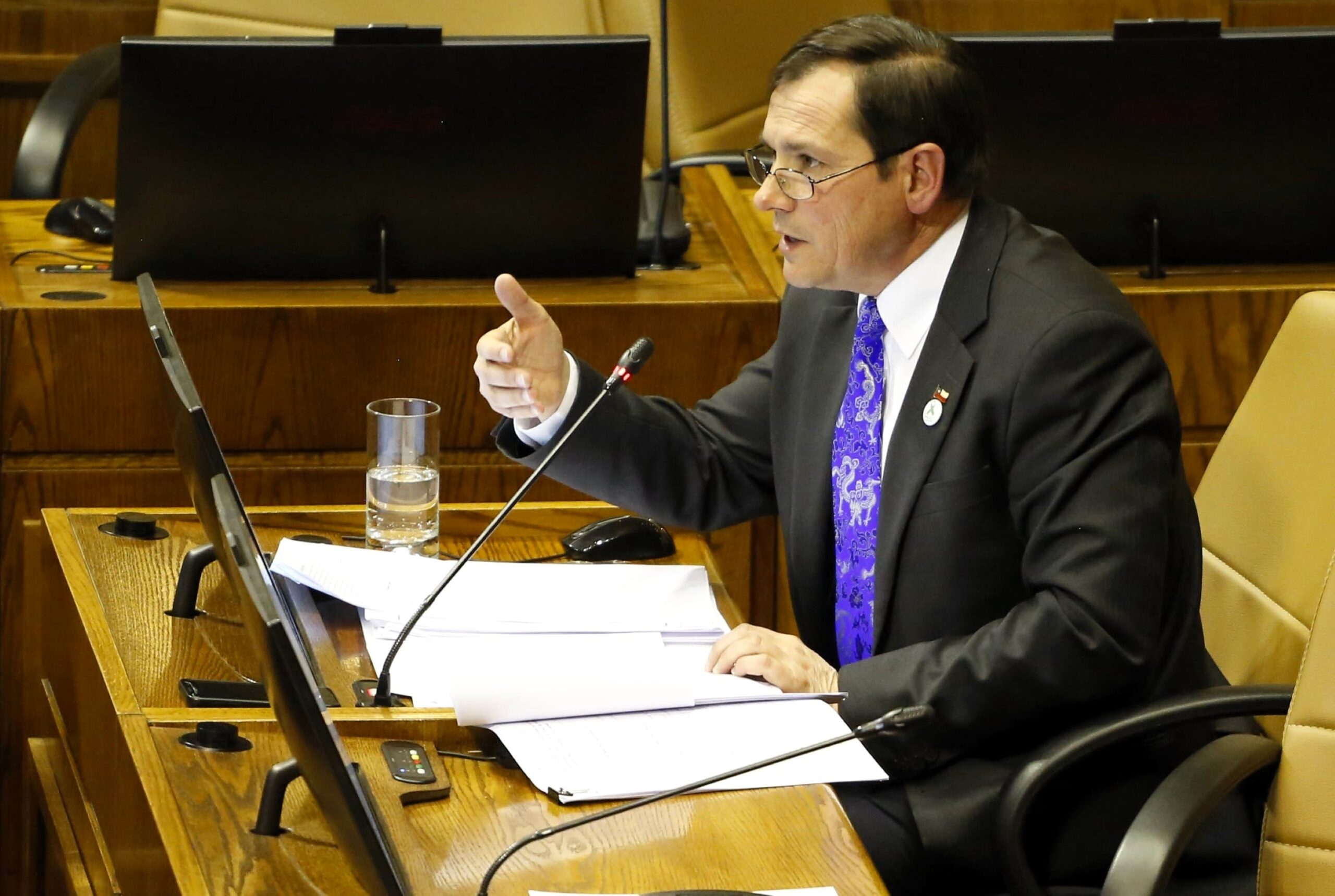 DIPUTADO JORGE RATHGEB POR RIÑA AL INTERIOR DE CESFAM EN TEMUCO: “CON LA SEGURIDAD NO SE DEBE TRANSAR”