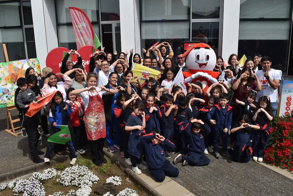 TELETÓN: SEREMI DEL MEDIO AMBIENTE HACE LLAMADO A RECICLAR 175 TONELADAS DE BOTELLAS PLÁSTICAS