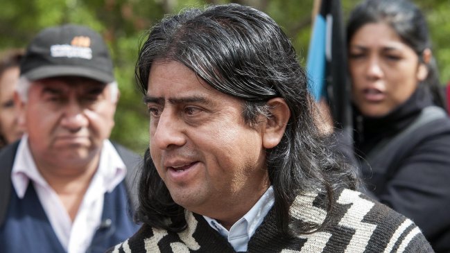 Aucán Huilcamán se opone a la re instalación de la estatua del General Baquedano en la ciudad de Santiago.