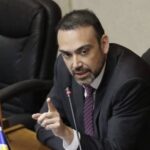 Senador presenta proyecto de Ley para dejar sin financiamiento a operadores políticos: «Se les han entregado a la fecha $ 70 mil millones de pesos a los partidos políticos.