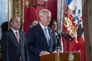 Ley Miscelánea: «Kast copia norma de Gabriel Boric sobre IA rechazada por el Congreso»