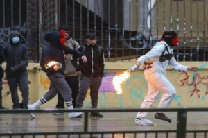 Congreso aprueba idea de legislar proyecto para más seguridad en la sala de clases.