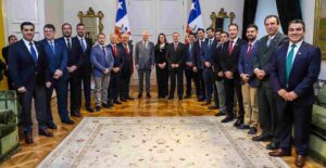 Ministro Campos encabeza jornada nacional de seremis con foco en riego, seguridad productiva y diversificación de mercados.