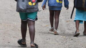 Destapan eventual tráfico de niños Haitianos en vuelos exclusivos hacia Chile.