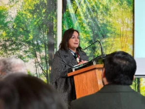 OPINIÓN: U.S.T. «Temuco realizó la primera jornada regional sobre Influenza Aviar y vigilancia sanitaria»