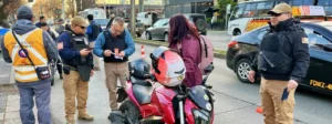 Fiscalización permitió detectar a motociclistas que trabajaban ilegalmente como delivery en la ciudad de Temuco.