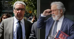 Pese a investigación por chats con Hermosilla: «Gobierno mantiene a Zaliasnik como embajador en Israel».