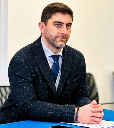 NOTA: «El empleo no se crea con decretos»