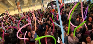 Más de dos mil personas llenaron de juegos y alegría la Fiesta de la Niñez en la ciudad de Temuco.