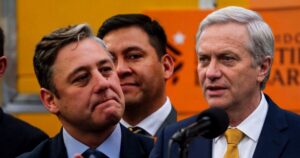 Partido político de Libertarios dan tregua a «La Moneda» por el 11 de septiembre, pero mantienen la presión por los indultos a ex militares violadores de los DD.HH. y condenados por la justicia.