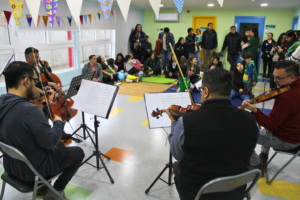 Música en vivo llegó hasta La Paz: «Orquesta Filarmónica de Temuco» ofreció concierto para niños de la comuna de Loncoche en La Araucanía.
